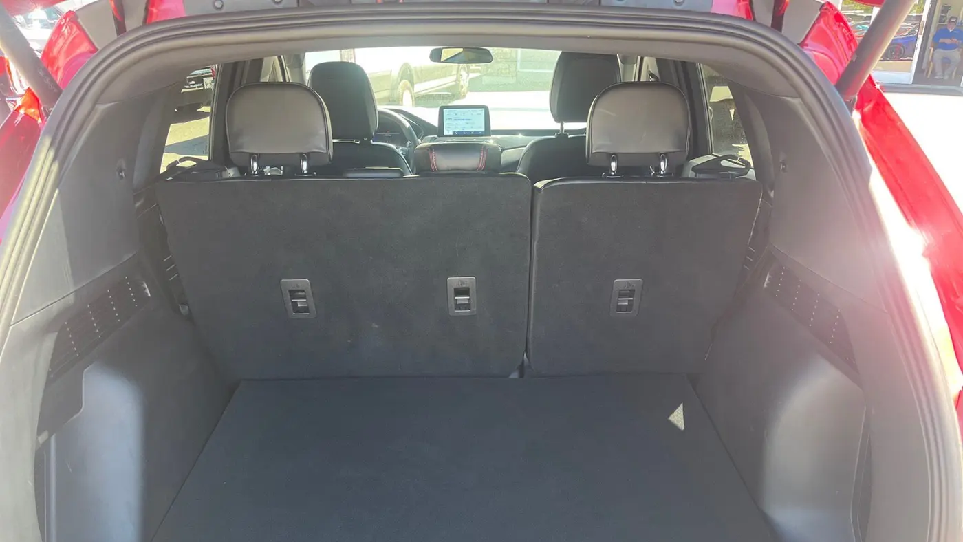 2025 Ford Escape Hybrid ST-Line
