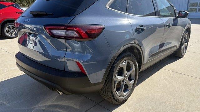 2025 Ford Escape Hybrid ST-Line