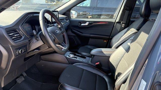 2025 Ford Escape Hybrid ST-Line
