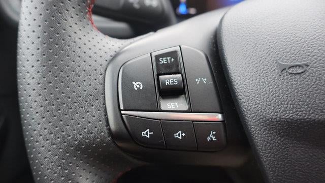2025 Ford Escape Hybrid ST-Line