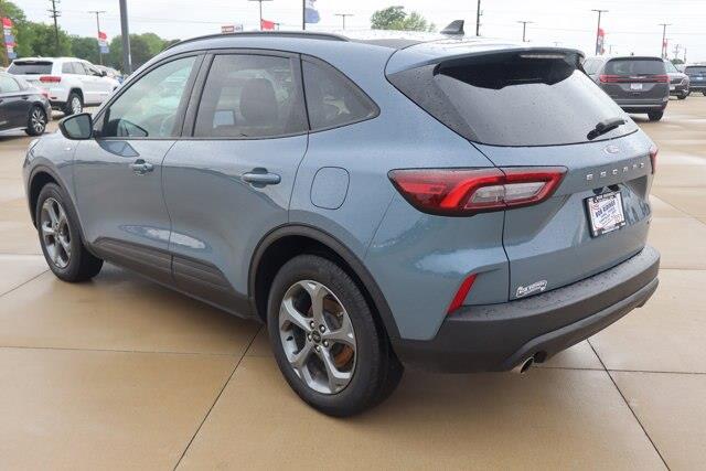 2025 Ford Escape - $28,990