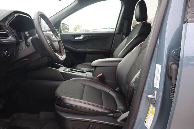 2025 Ford Escape - $28,990