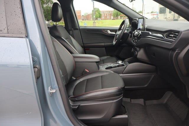 2025 Ford Escape - $28,990