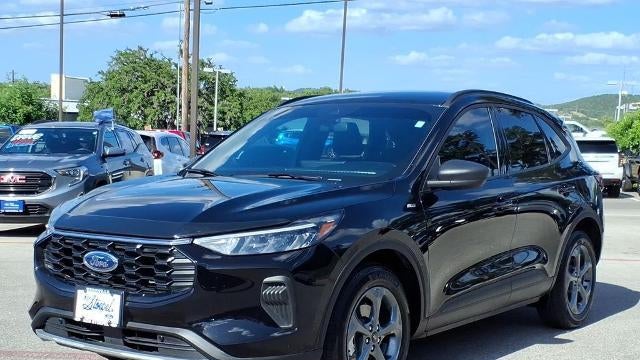 2025 Ford Escape Hybrid ST-Line