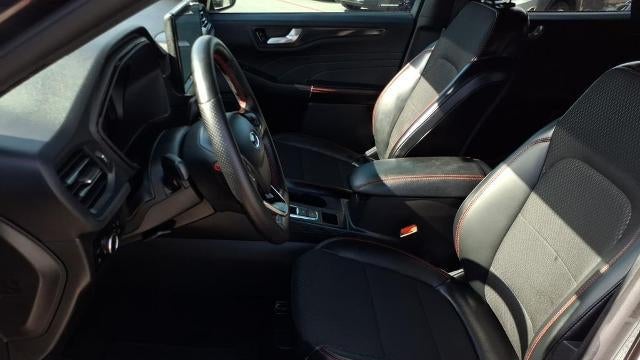 2025 Ford Escape Hybrid ST-Line