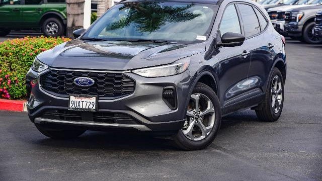 Preowned 2025 Ford Escape Hybrid ST-Line for Sale