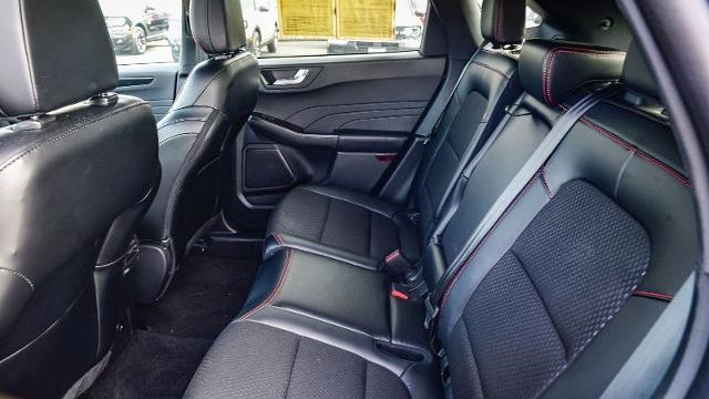 2025 Ford Escape Hybrid ST-Line