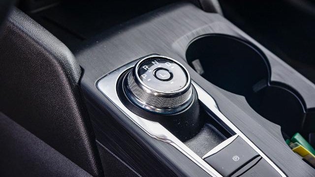 2025 Ford Escape Hybrid ST-Line