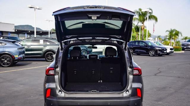 2025 Ford Escape Hybrid ST-Line