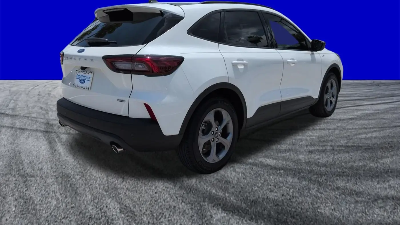 2025 Ford Escape Hybrid ST-Line