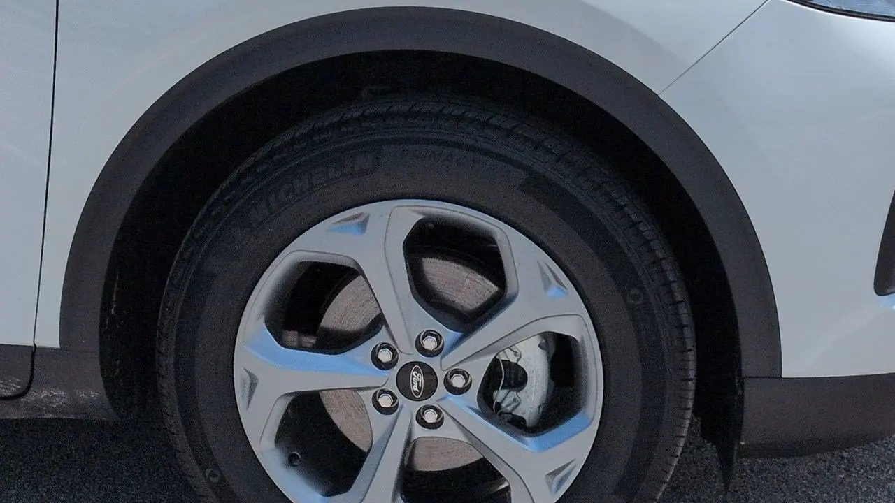 2025 Ford Escape Hybrid ST-Line