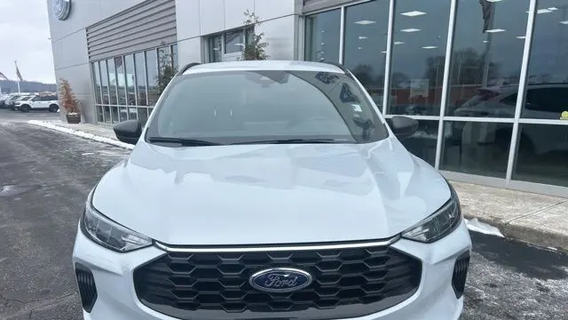 2025 Ford Escape Hybrid ST-Line
