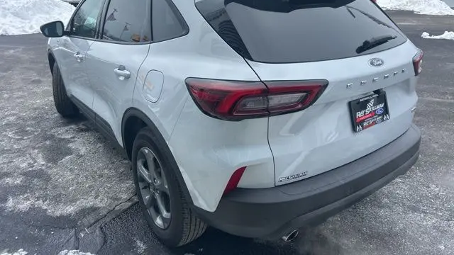 2025 Ford Escape Hybrid ST-Line