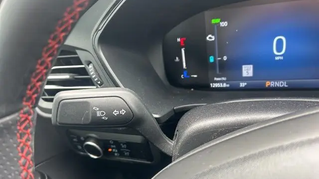 2025 Ford Escape Hybrid ST-Line