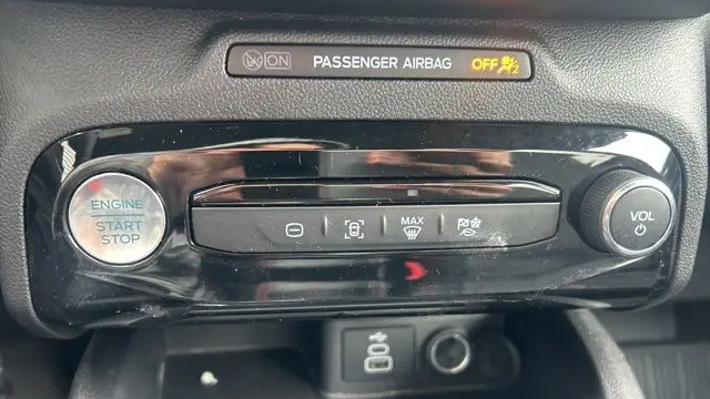 2025 Ford Escape Hybrid ST-Line