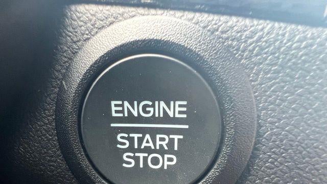 2025 Ford Escape Hybrid ST-Line
