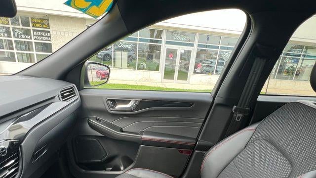 2025 Ford Escape Hybrid ST-Line