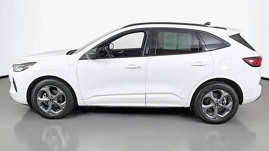 2023 Ford Escape Hybrid ST-Line
