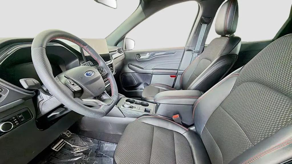2023 Ford Escape Hybrid ST-Line