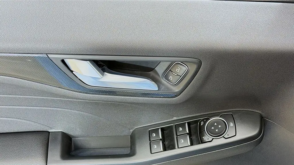 2023 Ford Escape Hybrid ST-Line