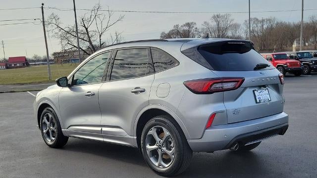 2023 Ford Escape Hybrid ST-Line