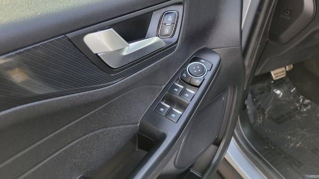 2023 Ford Escape Hybrid ST-Line