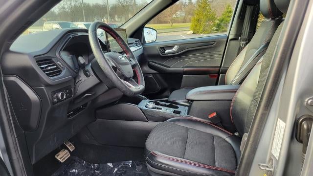 2023 Ford Escape Hybrid ST-Line