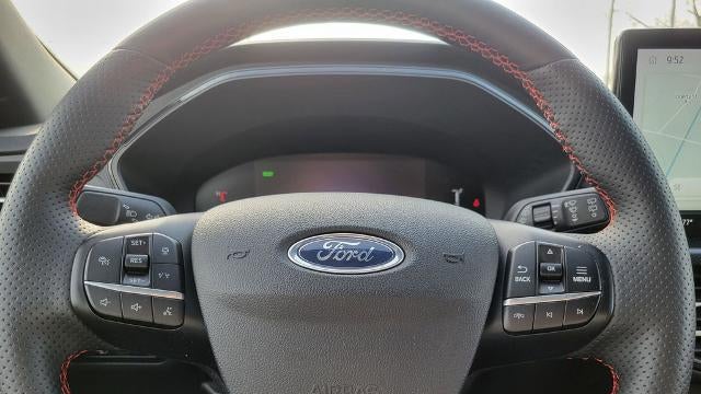 2023 Ford Escape Hybrid ST-Line
