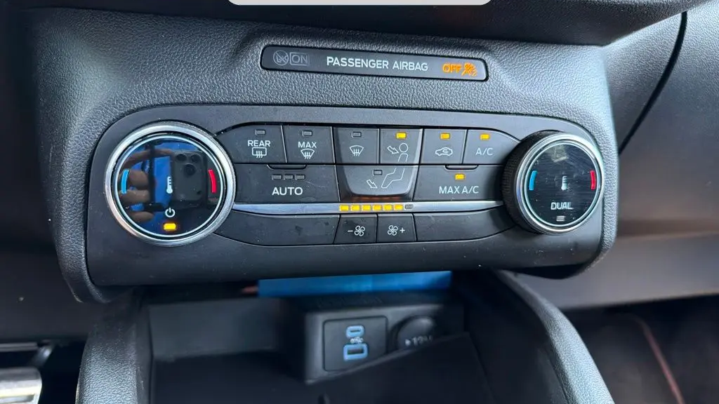 2023 Ford Escape Hybrid ST-Line