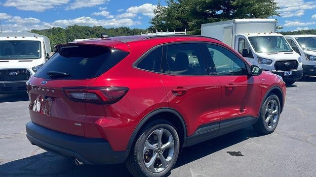 2025 Ford Escape Hybrid ST-Line