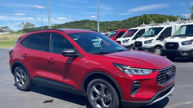 2025 Ford Escape Hybrid ST-Line