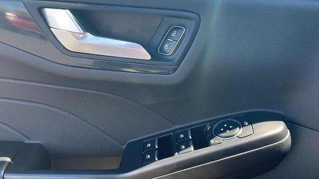 2025 Ford Escape Hybrid ST-Line