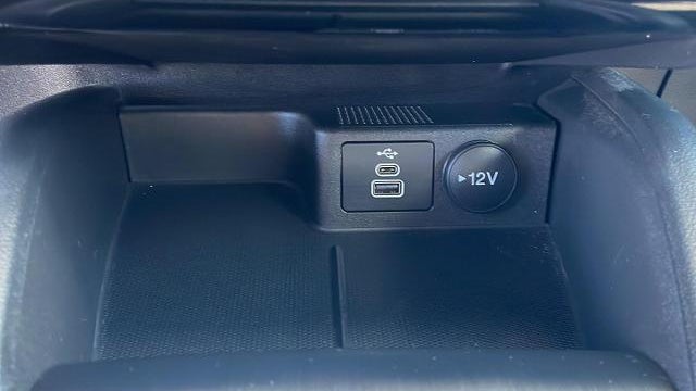 2025 Ford Escape Hybrid ST-Line