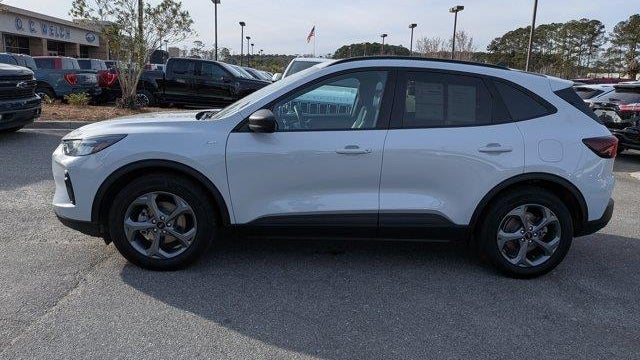 2025 Ford Escape Hybrid ST-Line