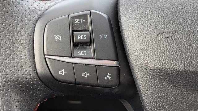 2025 Ford Escape Hybrid ST-Line