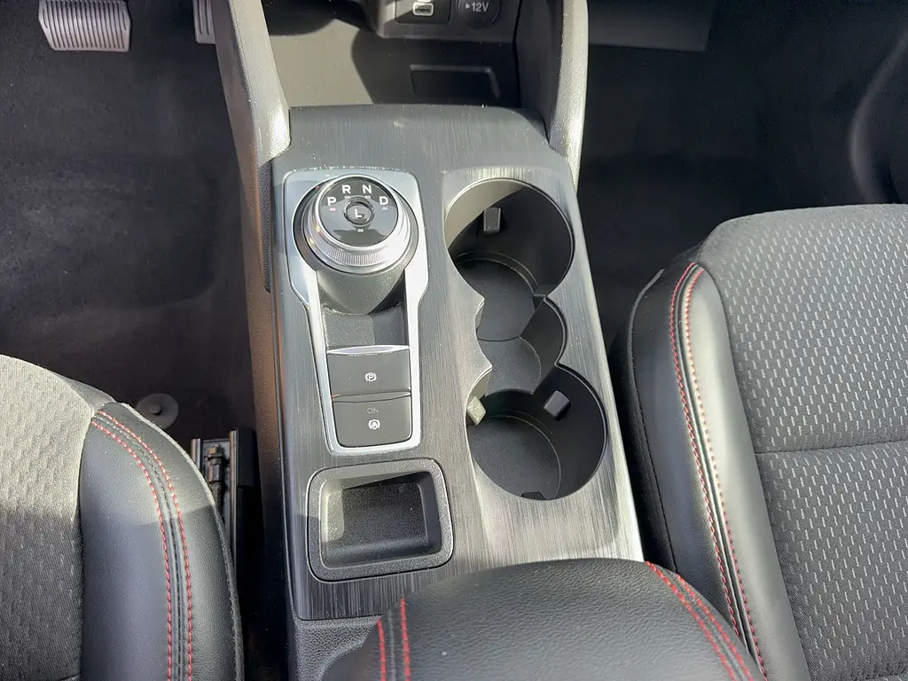 2025 Ford Escape - $33,995