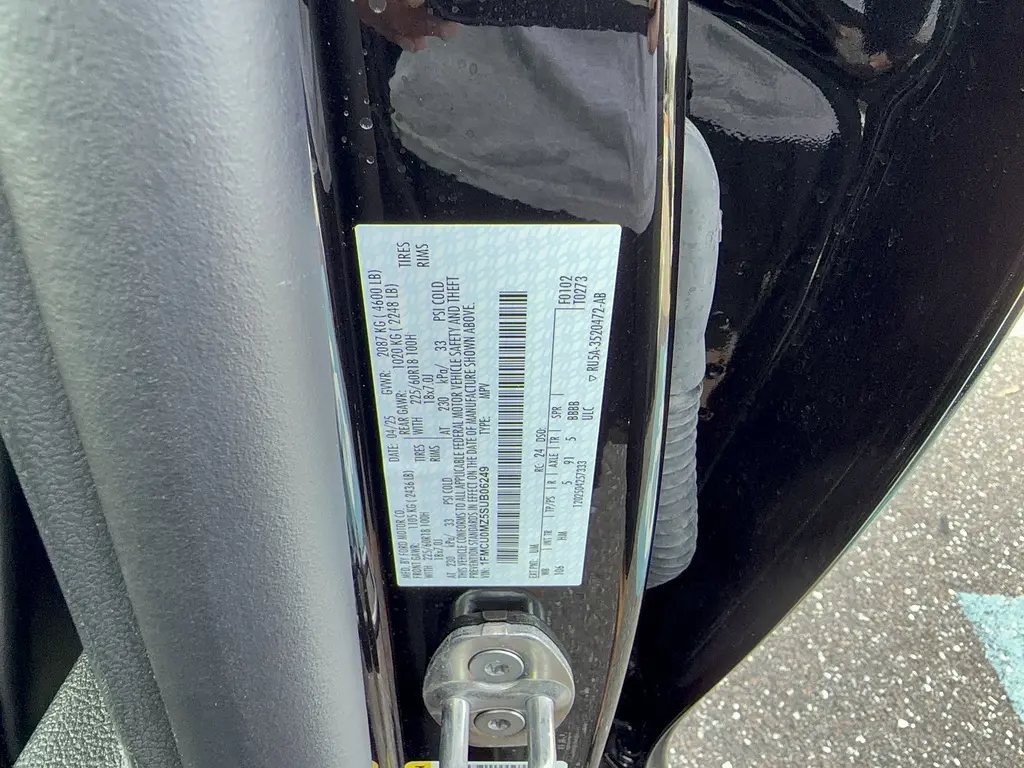 2025 Ford Escape - $33,995
