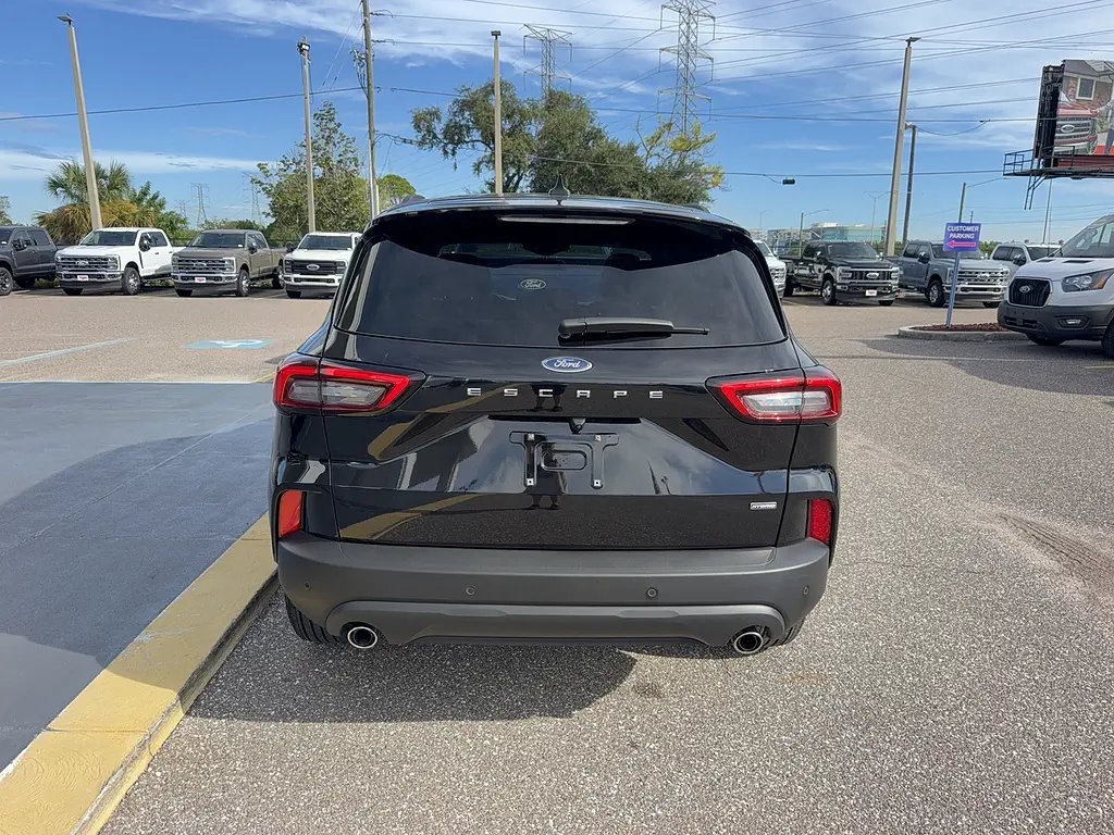 2025 Ford Escape - $33,995