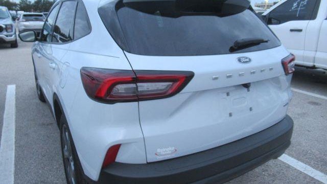 2025 Ford Escape Hybrid ST-Line