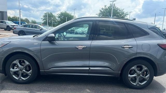 2024 Ford Escape Hybrid ST-Line