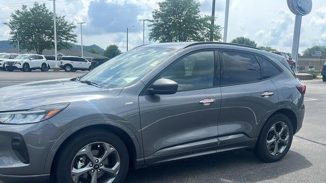 2024 Ford Escape Hybrid ST-Line