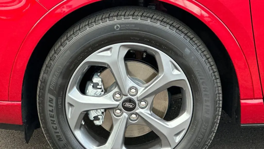 2024 Ford Escape Hybrid ST-Line