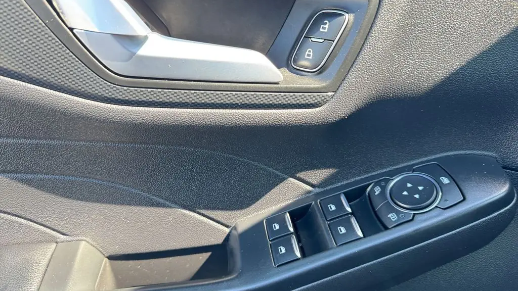 2024 Ford Escape Hybrid ST-Line