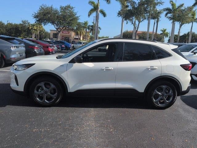 2025 Ford Escape - $25,532