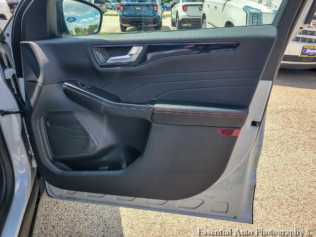 2025 Ford Escape - $26,988