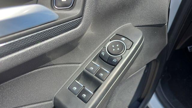 2023 Ford Escape Hybrid ST-Line