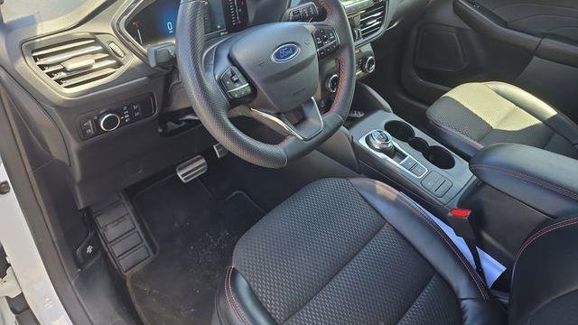 2023 Ford Escape Hybrid ST-Line