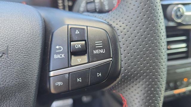 2023 Ford Escape Hybrid ST-Line