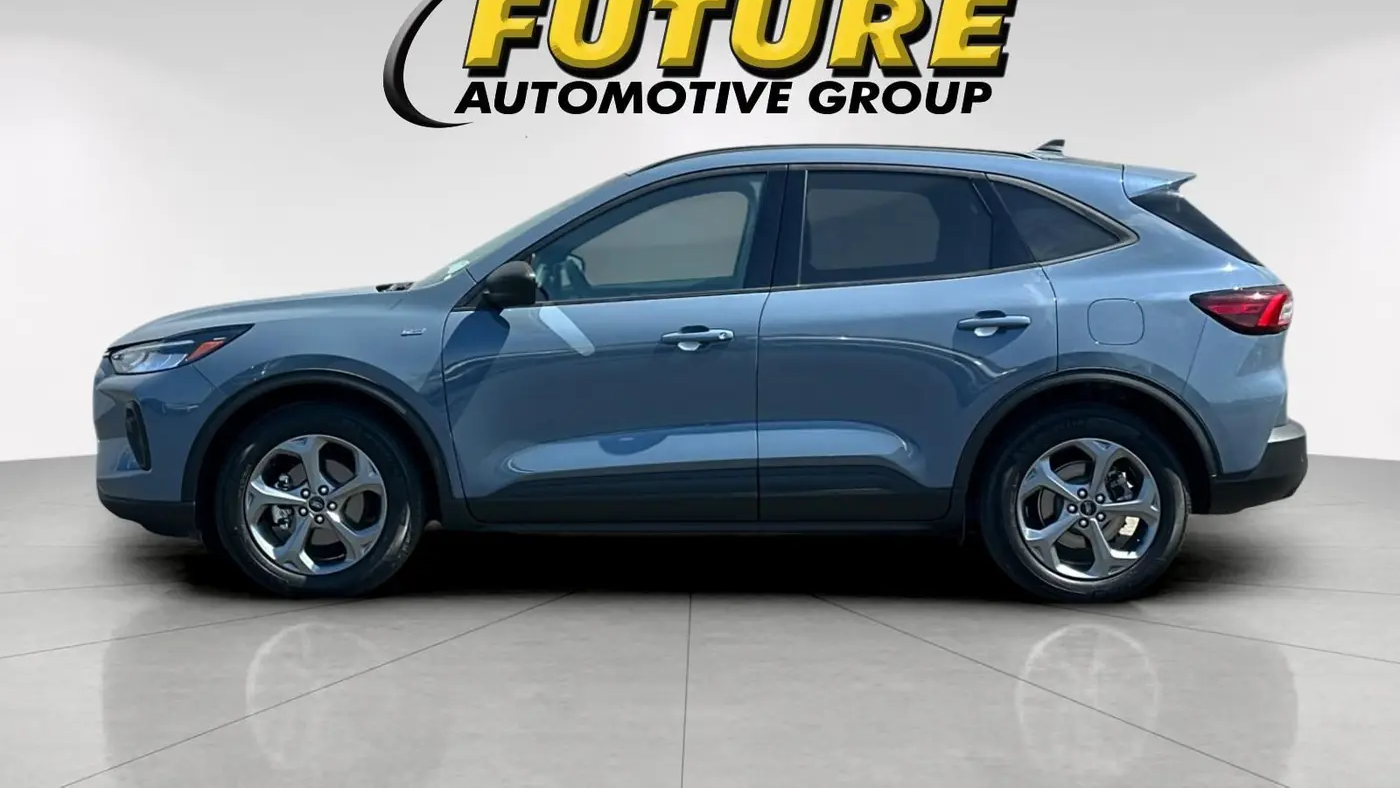 2025 Ford Escape Hybrid ST-Line