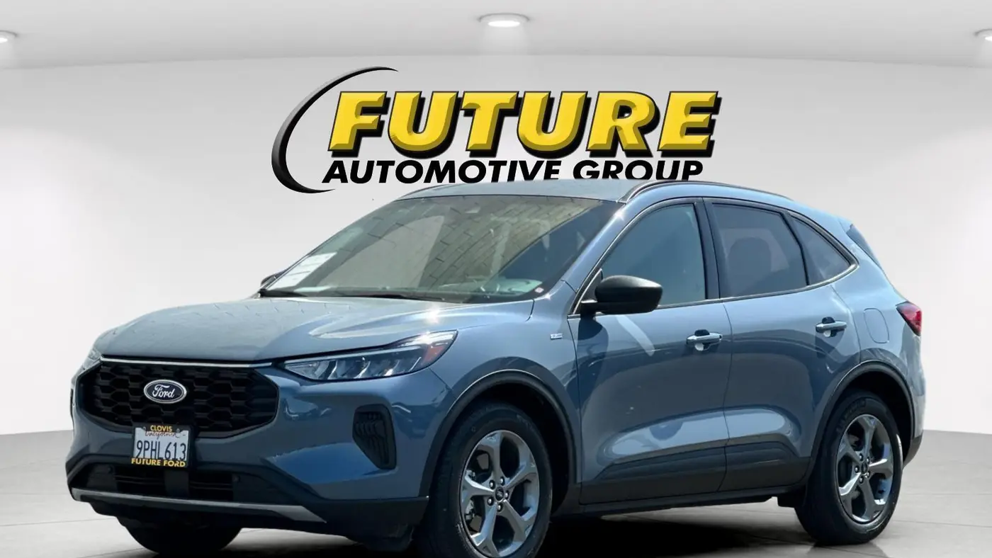 2025 Ford Escape Hybrid ST-Line